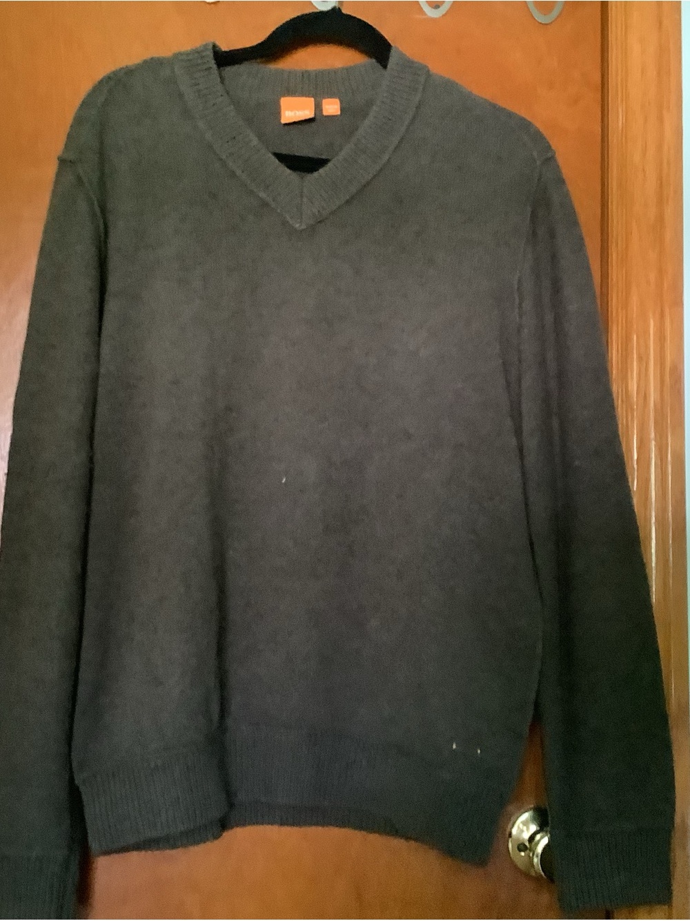 Boss Men's V-Neck Sweater in Charcoal